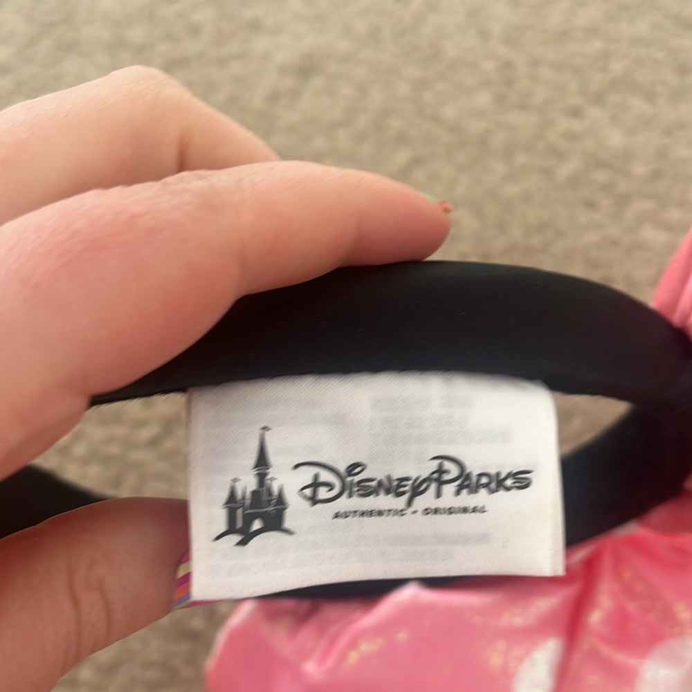 Minnie Mouse Ears - Picture 4 of 5